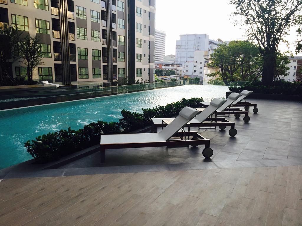 Base Central Pattaya By Alex Luaran gambar